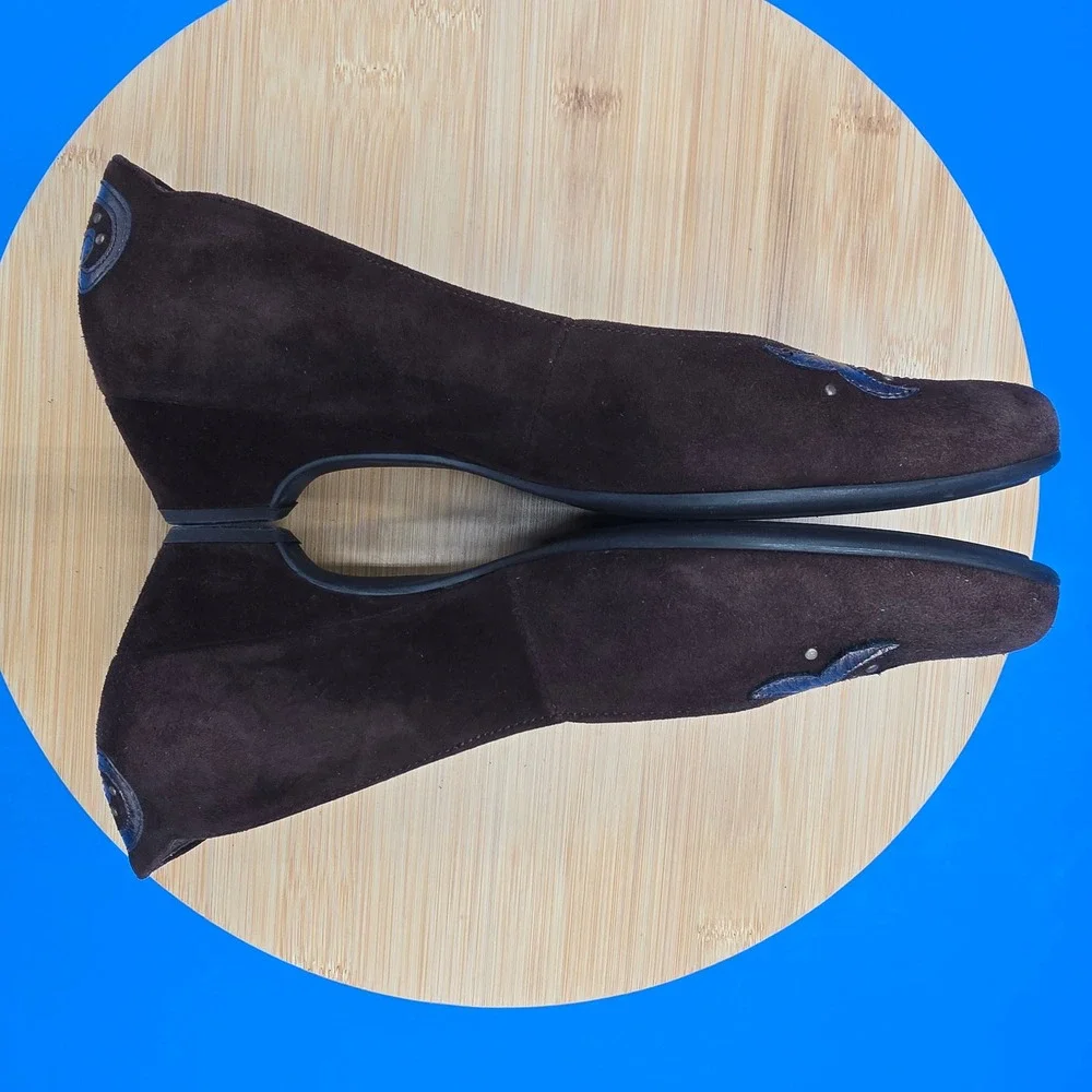 Gabor Women's Brown Suede Low Wedge Pumps Silver Swirl‎ Detail Size UK 4 US 6.5